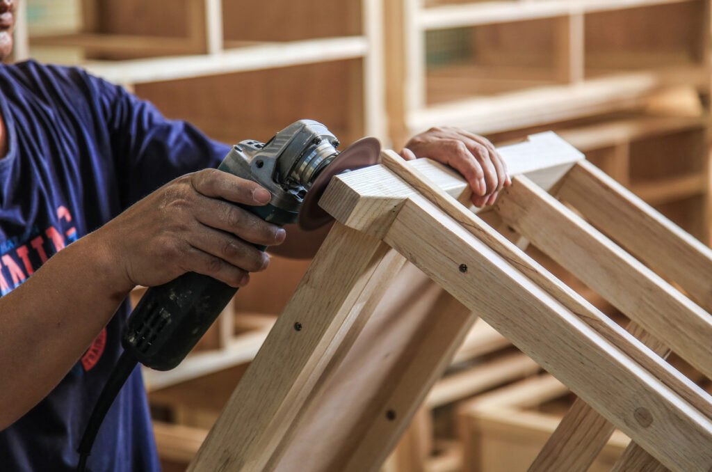 solid wood pet furniture manufacturing craftsmanship