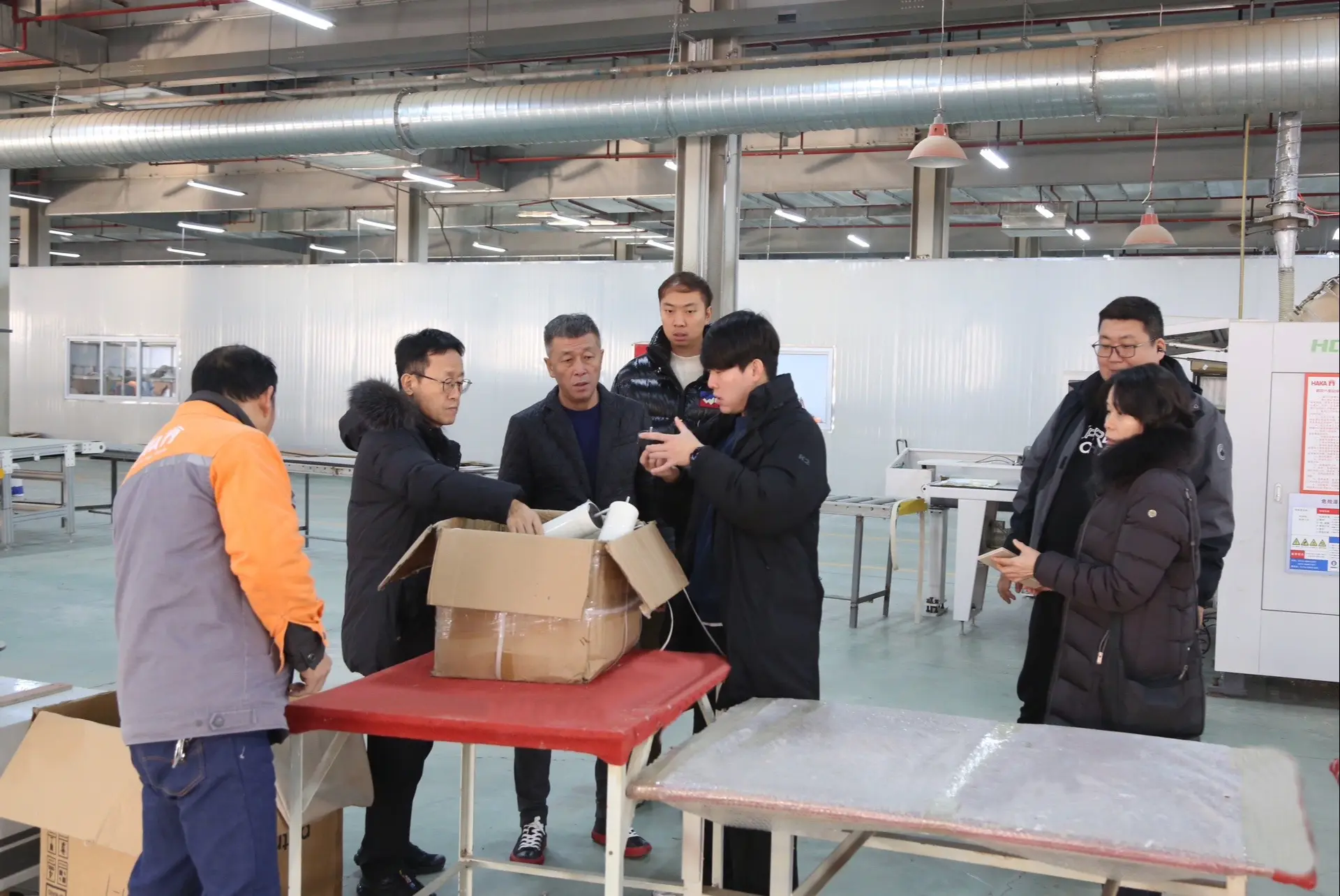 Customer visit at Solid Pet Wood factory